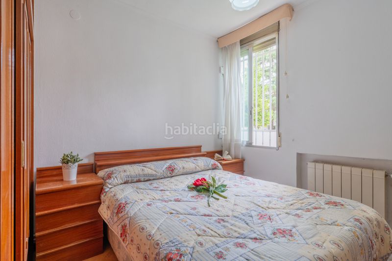 Foto 63a0068f-7bd8-4f64-b67a-a2f0a2e93190. Flat with heating in Valdezarza Madrid