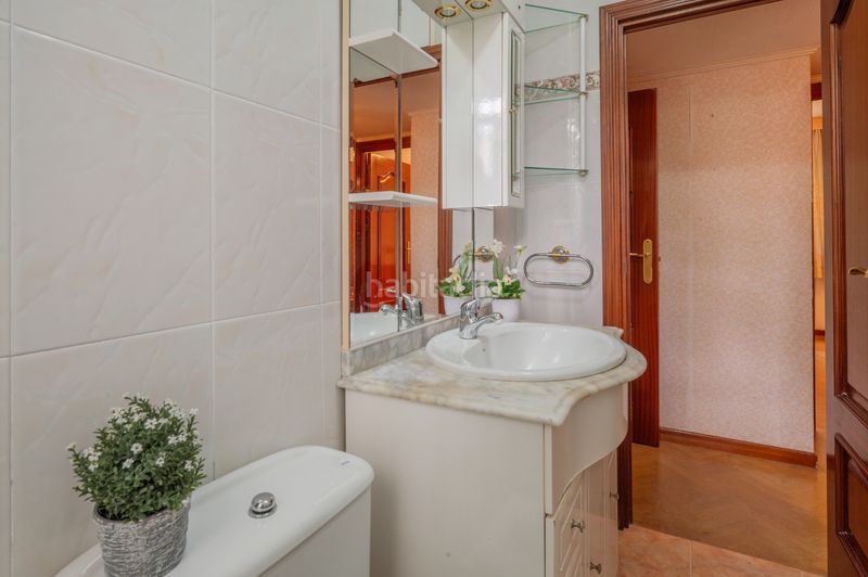 Foto 6d2cfcd7-c3ac-41b2-893b-e27e057605e9. Flat with heating in Valdezarza Madrid
