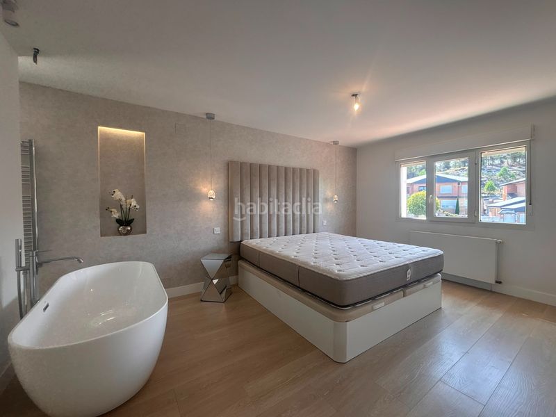Foto a9f7805d-6762-4739-b020-5ee649b0b25e. Chalet en Urbanizaciones Rivas - Vaciamadrid