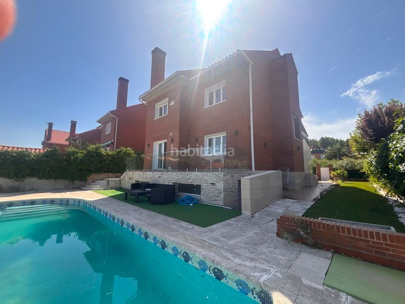 Foto 8b5dcb87-86f7-4dcd-a9b6-2d5150b6d903. Xalet amb calefacció aparcament piscina a Urbanizaciones Rivas - Vaciamadrid