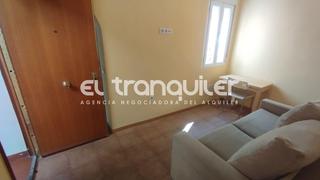 Alquiler Piso  Calle mesón de paredes. Calle mesón de paredes, n 54, por.esc. iniz, planta 3, puerta 6