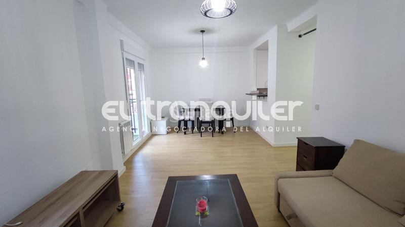 Foto 5fe19318-6712-4b8b-8870-fc775b5469e7. Miete etagenwohnung in Canillejas Madrid