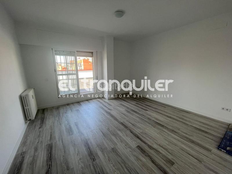 Foto 408fe28d-5284-40ee-abc3-46215f56f963. Alquiler ático calle rodriguez san pedro, n 23, planta 7 en Madrid