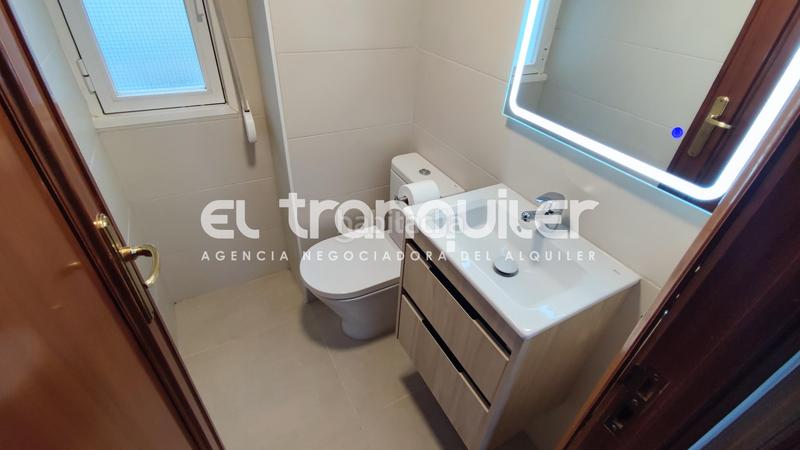 Foto 765c3e96-497a-475d-a3c9-dc2ebb386811. Location appartement dans Castilla Madrid