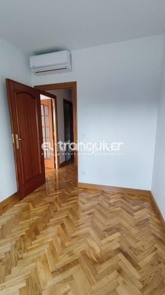 Foto adbfa23e-275e-413c-837e-58b25f9b958c. Miete etagenwohnung in Castilla Madrid