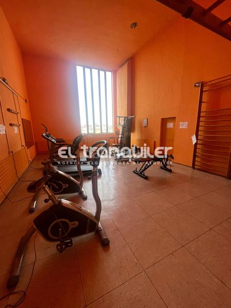 Foto fcd119cf-320a-47f8-9544-c01576379890. Lloguer estudi amb piscina a Justicia-Chueca Madrid