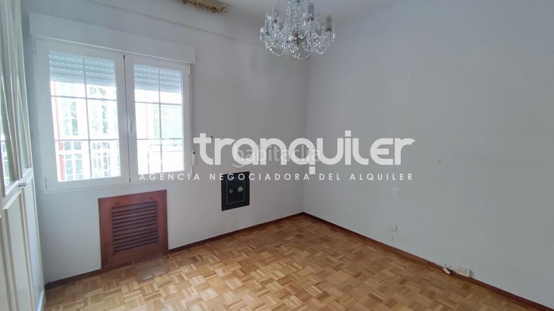 Foto 9b3528e4-3a78-42a6-a5d5-ad105e7d2022. Alquiler piso calle pensamiento, n 23, planta 5, puerta i en Madrid
