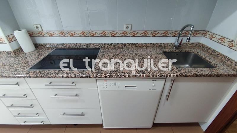 Foto c944df96-9900-4a1f-9900-ad9de9235189. Alquiler piso calle pensamiento, n 23, planta 5, puerta i en Madrid