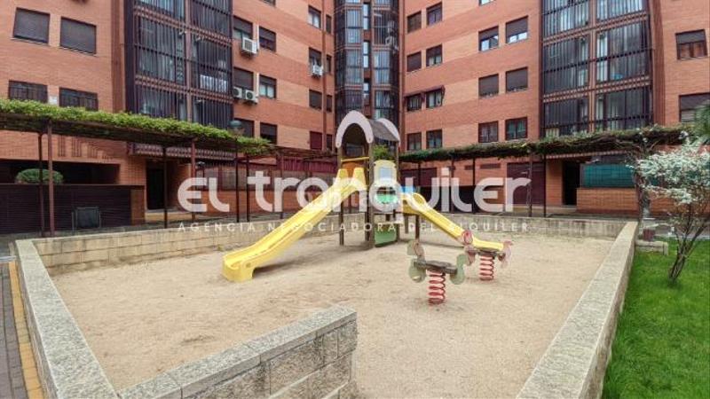 Foto a2737a03-c617-4d3c-8788-52f4f6bd2098. Piso calle dodge, n 1, por.esc. k, planta 4, puerta b en Madrid