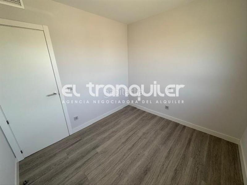Foto 7480f62e-58e1-45de-b7f5-544ebb9ce441. Location attique avec parking piscine dans Valdebebas - Valdefuentes Madrid