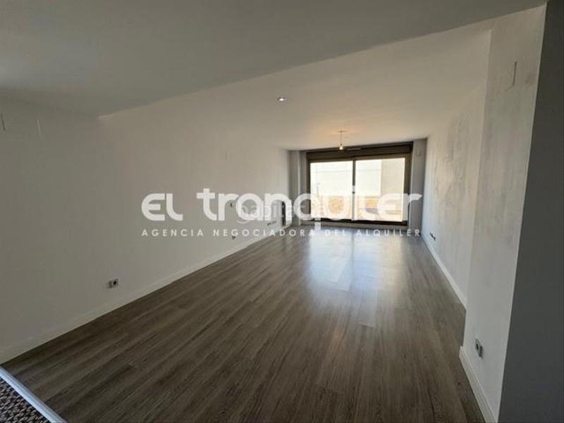 Foto 7c6aa229-0516-4c81-998e-c84c876328ef. Location attique avec parking piscine dans Valdebebas - Valdefuentes Madrid