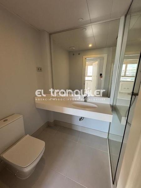 Foto 8895de0d-3694-47a4-93d0-8ba91ddddca9. Location attique avec parking piscine dans Valdebebas - Valdefuentes Madrid