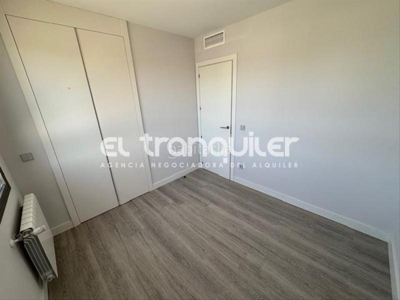 Foto df6a740d-6f00-4d86-9ce6-0a445202ada1. Location attique avec parking piscine dans Valdebebas - Valdefuentes Madrid