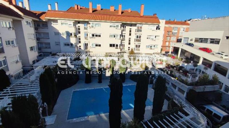 Foto 1ce8b65a-61e3-4ec7-80d9-04fcff1d1ec4. Affitto appartamento con parcheggio piscina in Adelfas Madrid