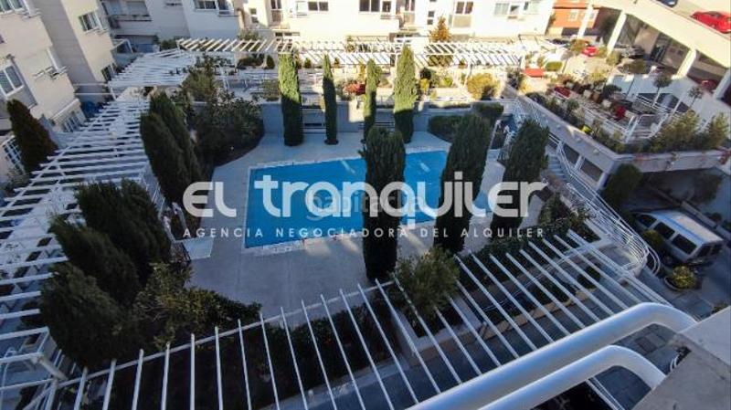 Foto 28a25169-56b2-4643-b7c3-2294173a39da. Lloguer pis amb aparcament piscina a Adelfas Madrid
