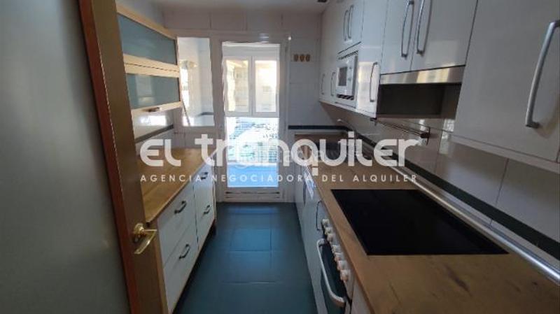 Foto cd3e1f06-0980-407f-9671-62e53e1c3ac3. Location appartement avec parking piscine dans Adelfas Madrid