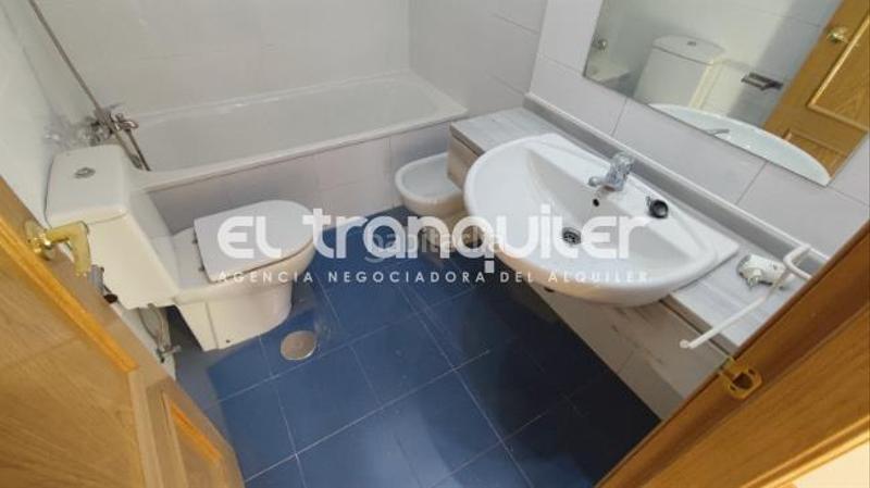 Foto 50c9e03b-0a14-4130-a55c-c3cf3b5bf21f. Miete etagenwohnung mit parking pool in Adelfas Madrid