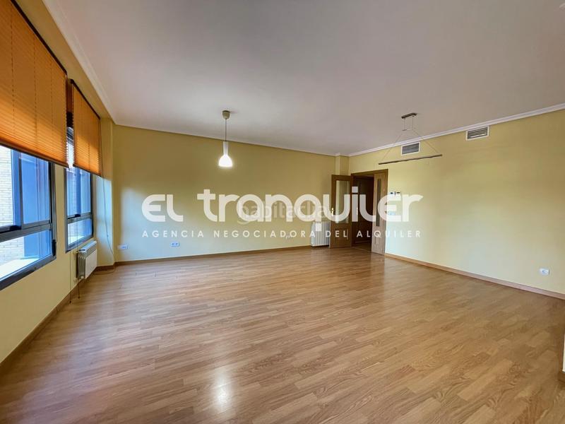 Foto f20c7060-22d8-49ad-8408-35c53beda55b. Miete etagenwohnung mit parking pool in Perlita Arganda del Rey