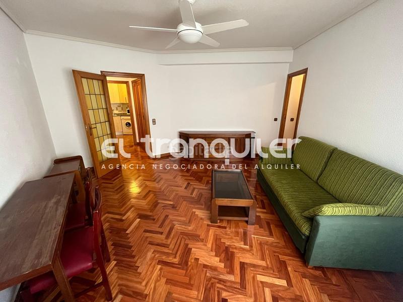 Foto 03cf19ff-3cff-4d71-b0d8-7b2e4ef104b8. Alquiler piso calle santísima trinidad, n 6, planta 5, puerta i en Madrid