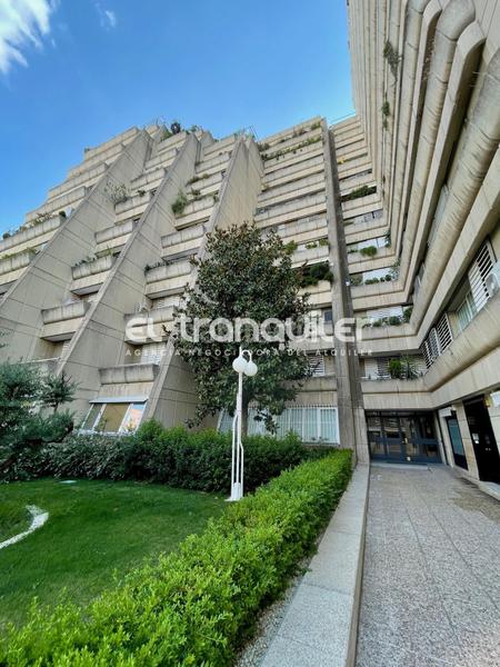 Foto d381b690-0590-42b7-ba90-0750c1e5db64. Affitto appartamento con parcheggio in Hispanoamérica-Bernabéu Madrid