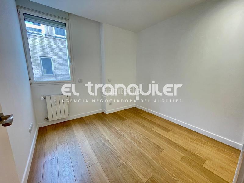 Foto 71fe4686-f32e-4912-81c8-6b8bb35c0460. Alquiler piso calle bolivia, n 5, planta 9, puerta d en Madrid