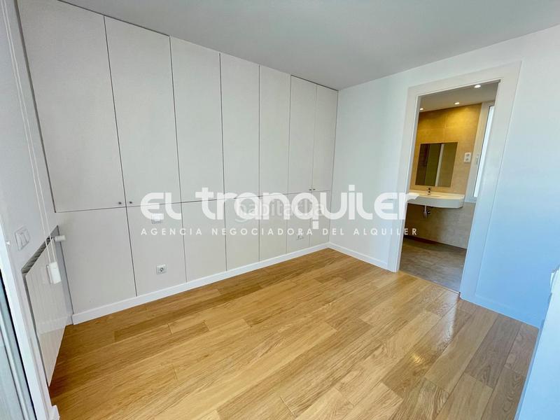 Foto 9f2afd68-6459-46e2-9b96-c4d9c629f144. Alquiler piso calle bolivia, n 5, planta 9, puerta d en Madrid