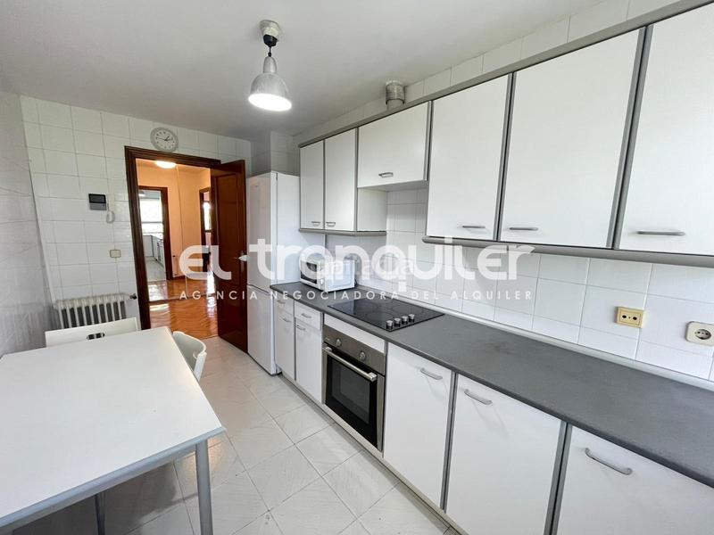 Foto 980c241c-b689-410f-b379-f965b3c72915. Rent flat with parking in primera fase-nuevo Tres Cantos Tres Cantos
