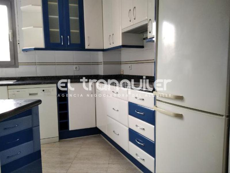 Foto 6a6de364-1e11-476f-947c-d9cc6639f21a. Alquiler piso calle violeta, n 15, planta 2, puerta c en Móstoles