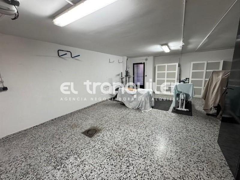 Foto 7da1092b-7bf5-4421-ba67-ba7a959b771d. Alquiler casa adosada avenida conde de coruña, n 133, bajo en Daganzo de Arriba
