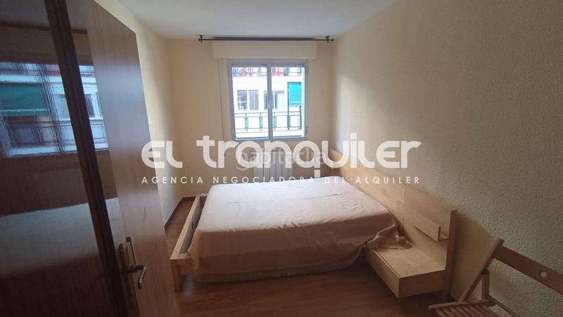 Foto d9f18522-42f9-41ac-9fb7-2170965786cb. Alquiler piso calle peña atalaya, n 100, planta 1, puerta a en Madrid