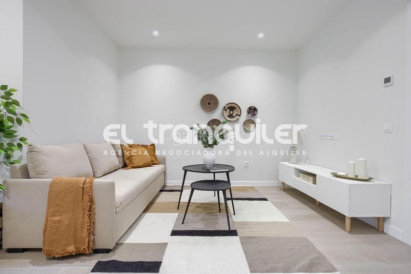 Foto 6f173a70-3278-4e23-a9f1-e264b30bca6f. Alquiler estudio paseo ginebra, n 26, por.esc. 2, bajo, puerta 5 en Madrid