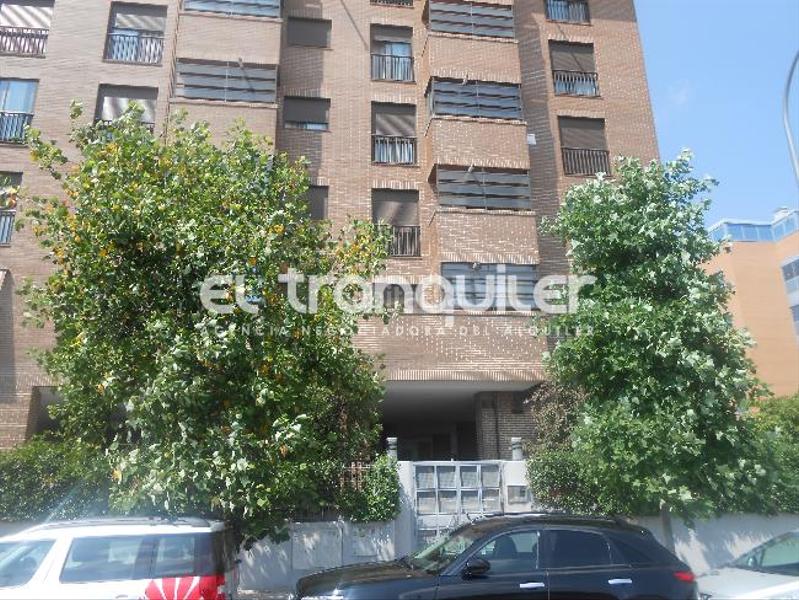 Foto 40454487-098a-46b2-819b-c79e695c0df9. Location appartement avec parking piscine dans Simancas Madrid