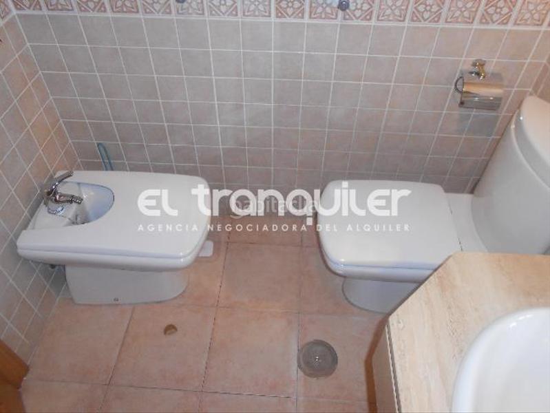 Foto 4eaaa1c8-5247-4ba8-b81f-99d0105f5a5f. Location appartement avec parking piscine dans Simancas Madrid