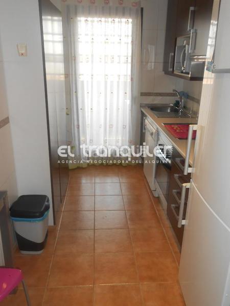 Foto bef7331c-87af-40ca-b16d-99a03bc1132c. Location appartement avec parking piscine dans Simancas Madrid