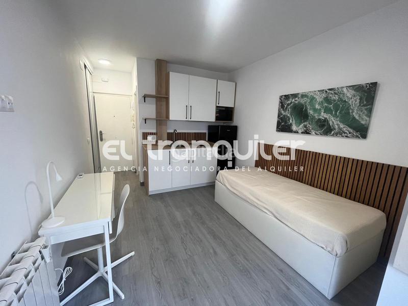 Foto 11dd2550-2be2-4c2c-a9b0-84cb96936c0c. Alquiler estudio calle alonso del barco, n 4, planta 2, puerta f en Madrid