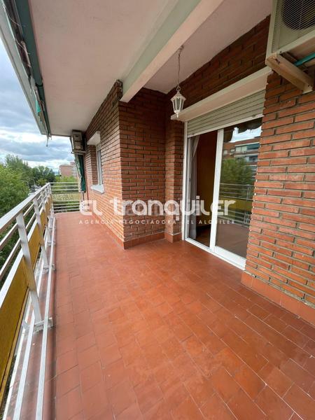 Foto 3825d228-a877-4342-b47f-9dbce2569d6e. Location appartement dans Villafontana - Estoril I Móstoles