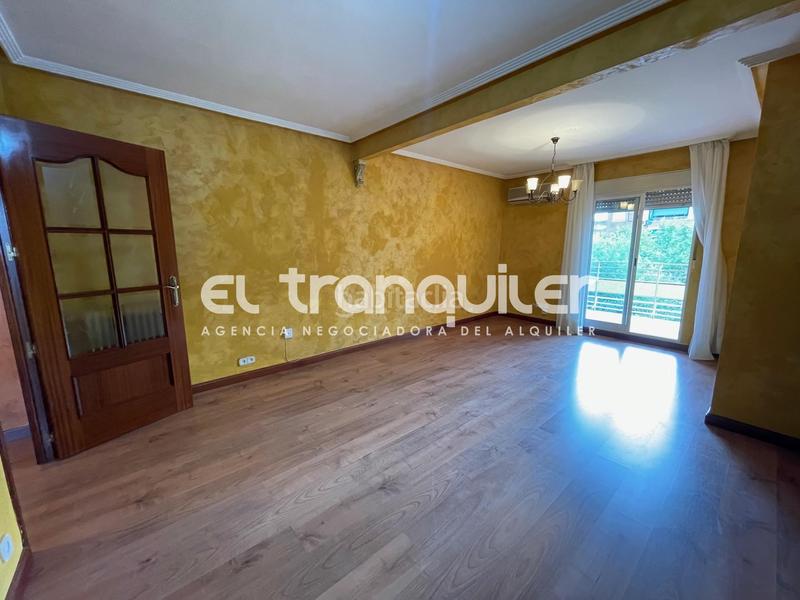 Foto ecebef7a-6a33-4a4b-b820-f57b2a2175cc. Location appartement dans Villafontana - Estoril I Móstoles