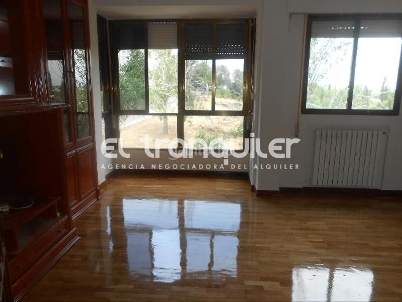 Foto 241843f4-2c22-470b-9dd5-2da6fca3f135. Appartement dans Aluche Madrid