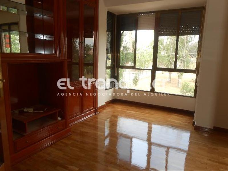 Foto 64c7f0a7-274b-45ac-b521-0d47cc718ee2. Appartement dans Aluche Madrid
