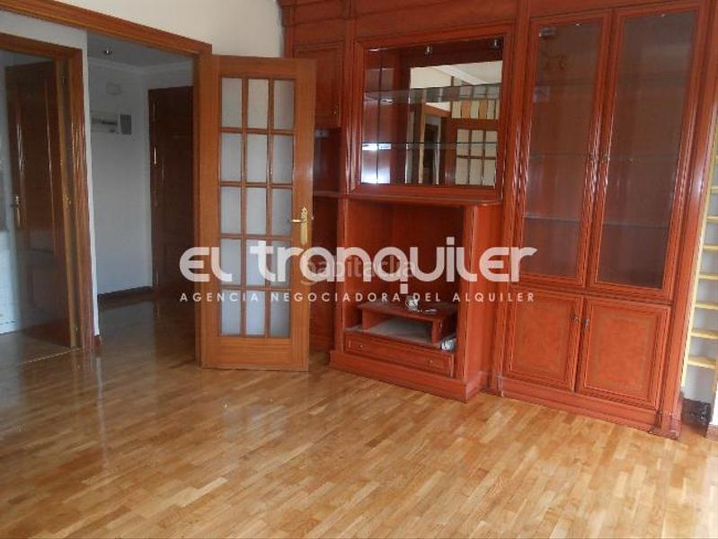 Foto c0f67904-e3c0-4890-abba-91bcbce8349a. Appartement dans Aluche Madrid