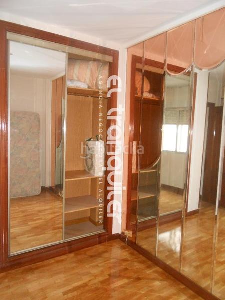 Foto d696aeb3-14b1-4f6d-be2a-8feb3c9f7c09. Appartement dans Aluche Madrid