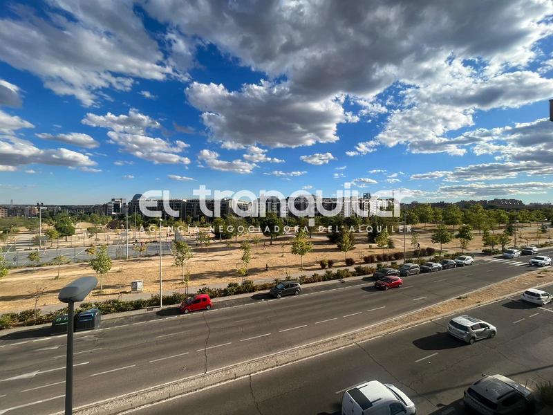 Foto 49e07d6c-9899-4985-a4a5-cf70cf050fbf. Miete etagenwohnung mit parking pool in Las Tablas Madrid