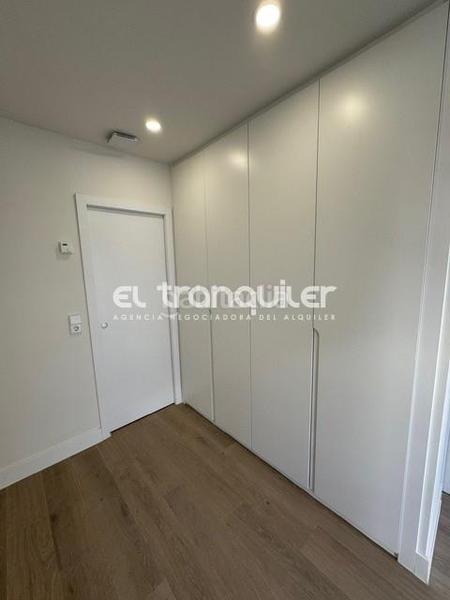 Foto e8ee33b9-9204-4f78-9549-10f34c19aa9a. Location appartement avec parking piscine dans Legazpi Madrid