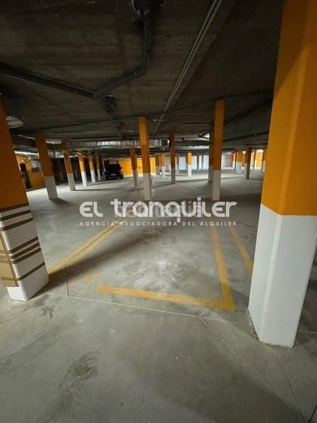Foto fc649fd7-ab4c-4824-a95d-b15916ae0e34. Location appartement avec parking piscine dans Legazpi Madrid