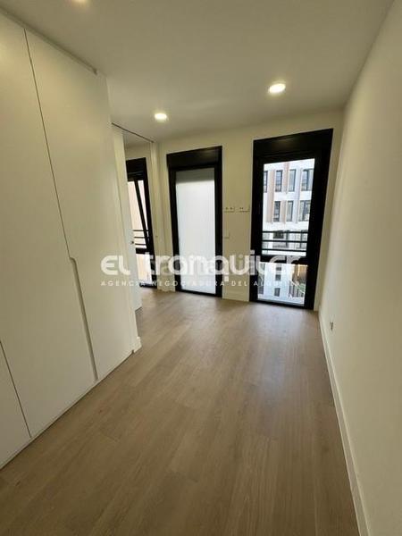 Foto ceb82ce7-5461-4c7f-8ed8-656bbc64e48f. Rent flat with parking pool in Legazpi Madrid