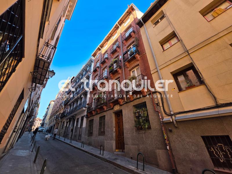 Foto 01449dad-5fe4-490a-9461-abe36a0a0006. Alquiler piso calle del bastero, n 23, planta 3, puerta 4 en Madrid