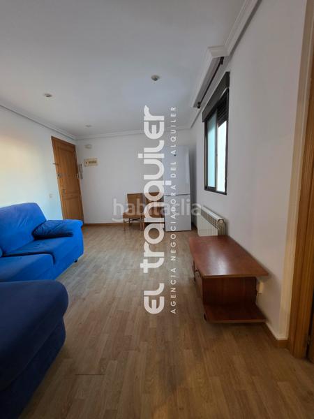 Foto 8e8eb52a-78e6-4629-b2e4-003faa440709. Alquiler piso calle del bastero, n 23, planta 3, puerta 4 en Madrid