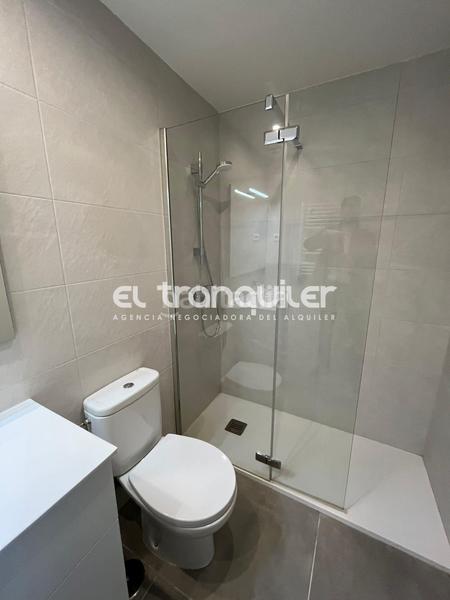 Foto 54b826aa-58b2-4de3-96d7-4fa790a0d13d. Miete chalet mit parking in Carretera del Plantío Majadahonda