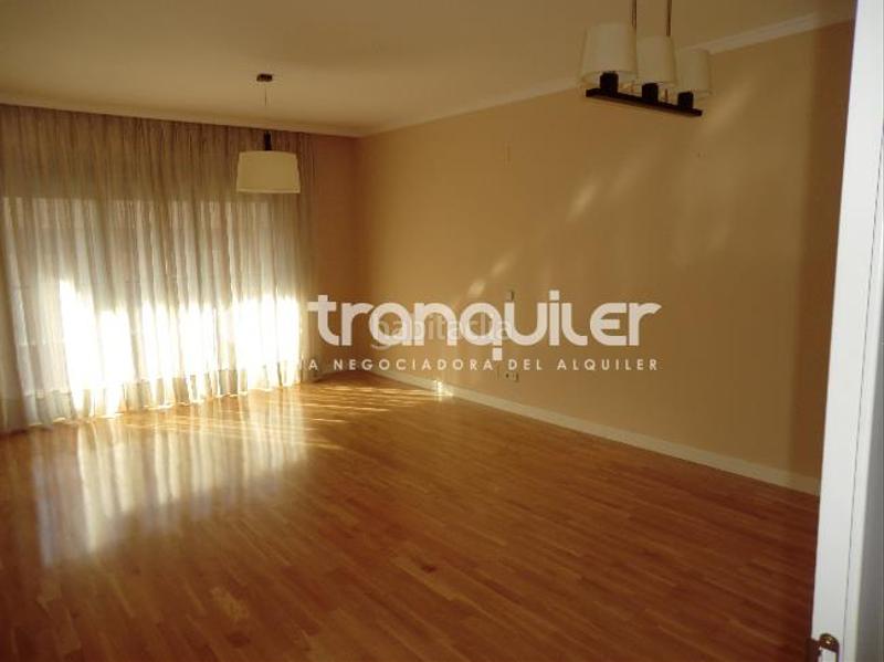 Foto b0ed8ef4-e16b-4450-b4d8-c4e3d544c819. Pis amb aparcament piscina a Dehesa Vieja-Puente Cultural San Sebastián de los Reyes