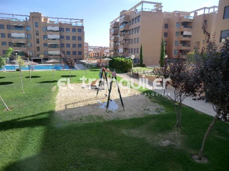 Foto dd18d0cd-66c1-4ac1-b011-84fd10e2656a. Pis amb aparcament piscina a Dehesa Vieja-Puente Cultural San Sebastián de los Reyes
